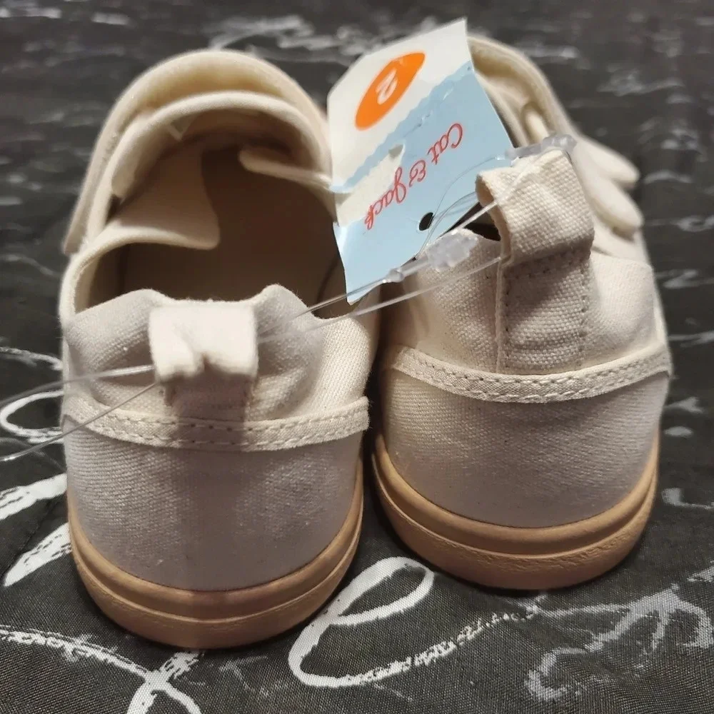 Cat & Jack Haven Sneakers Off White SZ 2